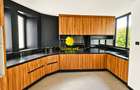 3 Bed Apartment with En Suite in Spring Valley - 4