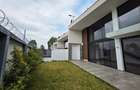 4 Bed Villa with En Suite in Runda - 18