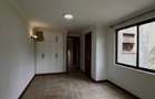 4 Bed Villa with En Suite in Lavington - 17