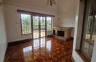 5 Bed House with En Suite in Runda - 2
