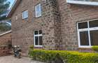 5 Bed Townhouse with En Suite in Lavington - 1