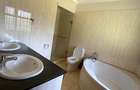 5 Bed Villa with Swimming Pool in Runda - 13