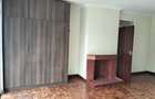 5 Bed Townhouse with En Suite in Kitisuru - 12