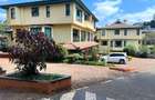 3 Bed Townhouse with En Suite in Kyuna - 1