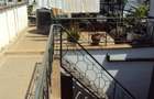 5 Bed House with En Suite at Brookside - 12