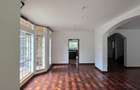 5 Bed Townhouse with En Suite at Lone Tree - 4