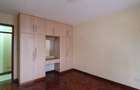 4 Bed Apartment with En Suite at 2Nd Parklands Avenue - 15
