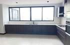 Furnished 5 Bed Apartment with En Suite in Westlands Area - 12
