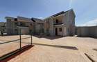 4 Bed Townhouse with En Suite at South C - 3