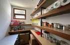 4 Bed Apartment in Riverside - 8