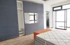 4 Bed Apartment with En Suite in Riverside - 8
