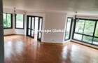 4 Bed House with En Suite in Spring Valley - 6