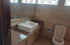 5 Bed Townhouse with Backup Generator in Kilimani - 9
