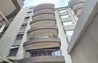 3 Bed Apartment with En Suite at Riverside Drive - 18