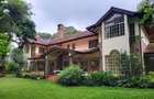 5 Bed House with En Suite in Rosslyn - 2