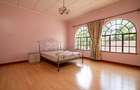 5 Bed House with En Suite in Runda - 8