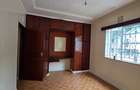 4 Bed Townhouse with En Suite in Lavington - 17