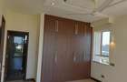 Serviced 2 Bed Apartment with En Suite at Links Road - 5