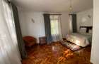5 Bed House with En Suite in Runda - 10