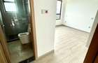 3 Bed Apartment with En Suite in Riverside - 11