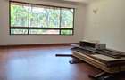 5 Bed House with En Suite at Off Un Avenue - 10