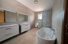 5 Bed House with En Suite in Runda - 11