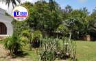 4 Bed House with Staff Quarters in Nyali Area - 18