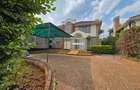 4 Bed Townhouse with En Suite in Runda - 1