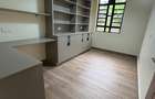 6 Bed House at New Kitusuru - 12