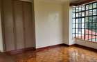 5 Bed Townhouse with En Suite in Rosslyn - 15
