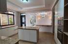 4 Bed Apartment with En Suite in Riverside - 6