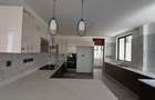 5 Bed Townhouse with En Suite in Lavington - 7