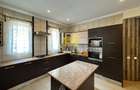 4 Bed House in Westlands Area - 7