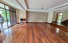 5 Bed Townhouse with En Suite in Lavington - 7