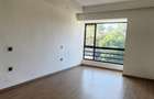 3 Bed Apartment with En Suite in Riverside - 9