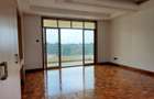 3 Bed Apartment with En Suite at Othaya Road - 11