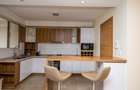 Serviced 2 Bed Apartment with En Suite at Chaka Road - 11