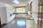 4 Bed House with En Suite at Rosslyn Heights - 18