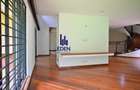 4 Bed Townhouse with En Suite in Runda - 3