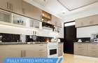 Serviced 2 Bed Apartment with En Suite in Tudor - 14