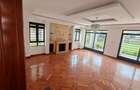 5 Bed House with En Suite in Runda - 9