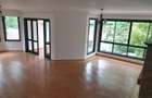 4 Bed House with En Suite in Spring Valley - 2