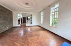 4 Bed House with En Suite at Rosslyn - 4