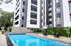 3 Bed Apartment with En Suite at Riverside - 1