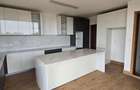 4 Bed Townhouse with En Suite at The Loft Two Rives - 5