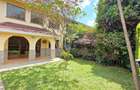 4 Bed Townhouse with En Suite in Lavington - 1