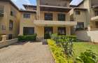 5 Bed Townhouse with En Suite in Lavington - 1