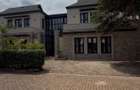 5 Bed Villa with En Suite in Runda - 1