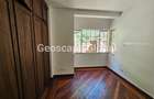 5 Bed House with En Suite in Rosslyn - 8