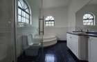 5 Bed House with En Suite in Nyari - 10